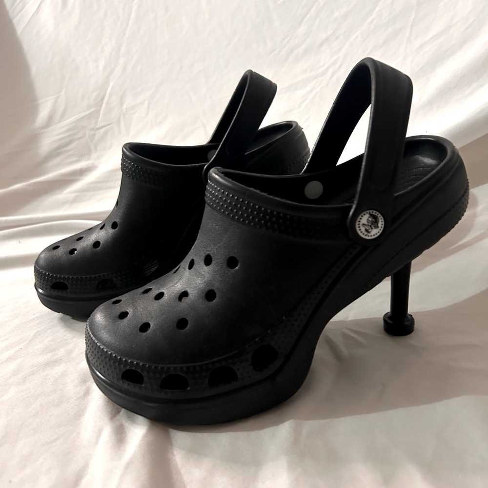 Women’s Clog High Heel Crocs Sz 11